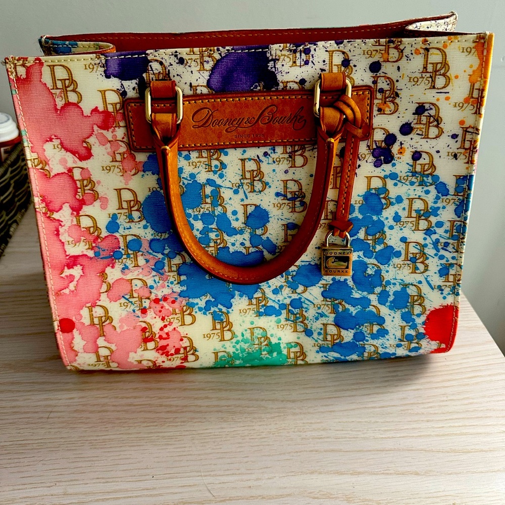 🎨 LIKE NEW Dooney & Bourke Paint Splatter Bag **RARE**